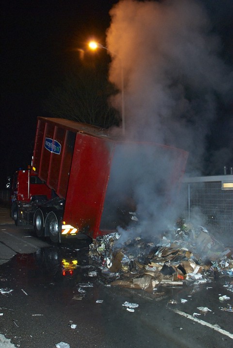 2012/14/GB 20120115 035 Containerbrand Lindberghstraat.jpg